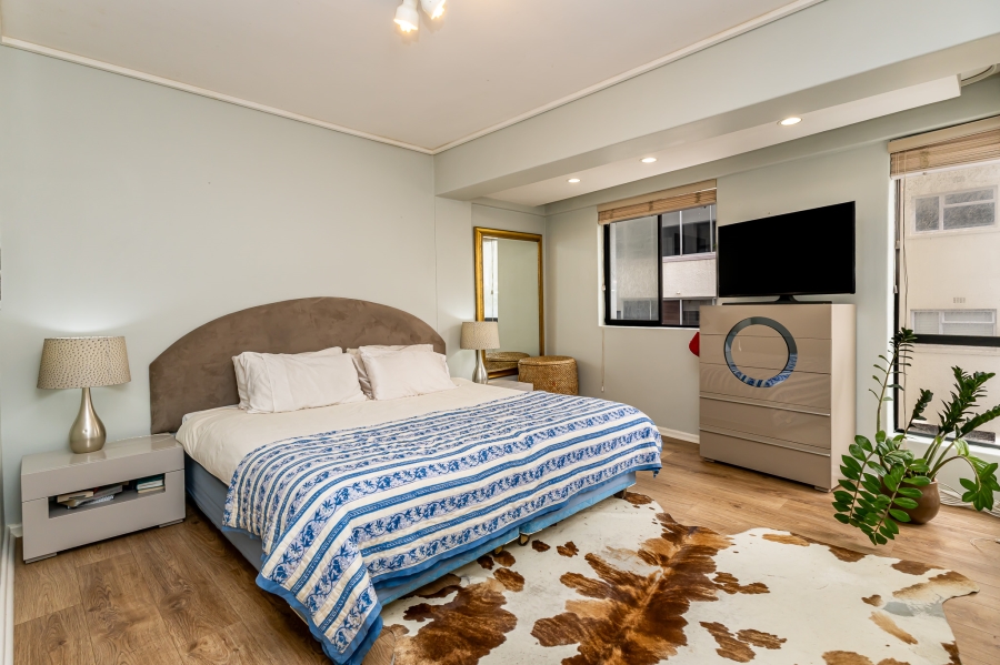 To Let 2 Bedroom Property for Rent in Sea Point Western Cape